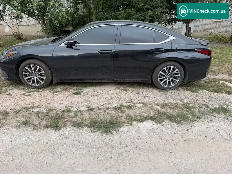 Lexus ES 2022, фото з оголошення 1 з 10, VIN JTHB21B1702197704