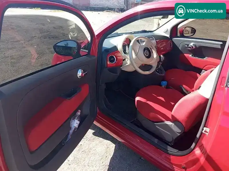 Fiat 500 2012, фото з оголошення 2 з 19, VIN ZFA31200000830403