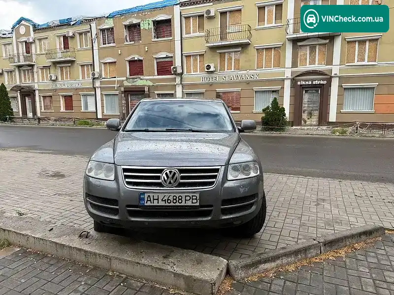 Volkswagen Touareg 2004, фото з оголошення 1 з 7, VIN WVGZZZ7LZ5D044697