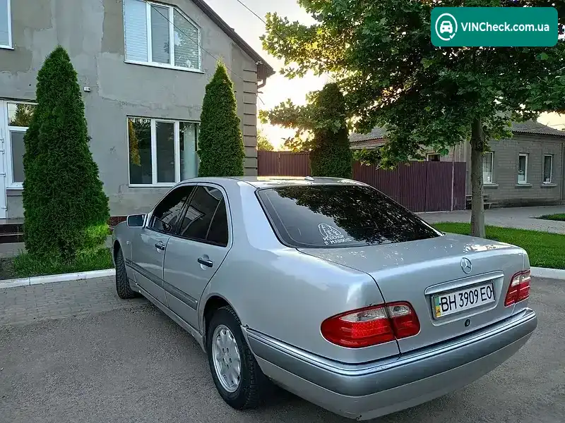 Mercedes-Benz E-Class 1999, фото з оголошення 2 з 13, VIN WDB2100611A882974