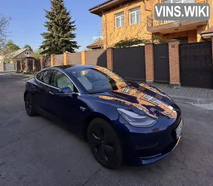 Tesla Model 3 2019, фото з оголошення 1 з 11, VIN 5YJ3E7EB9KF203104