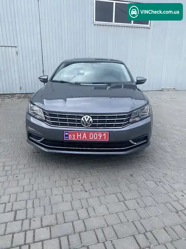 Volkswagen Passat 2016, фото з оголошення 1 з 15, VIN 1VWBT7A32GC041088