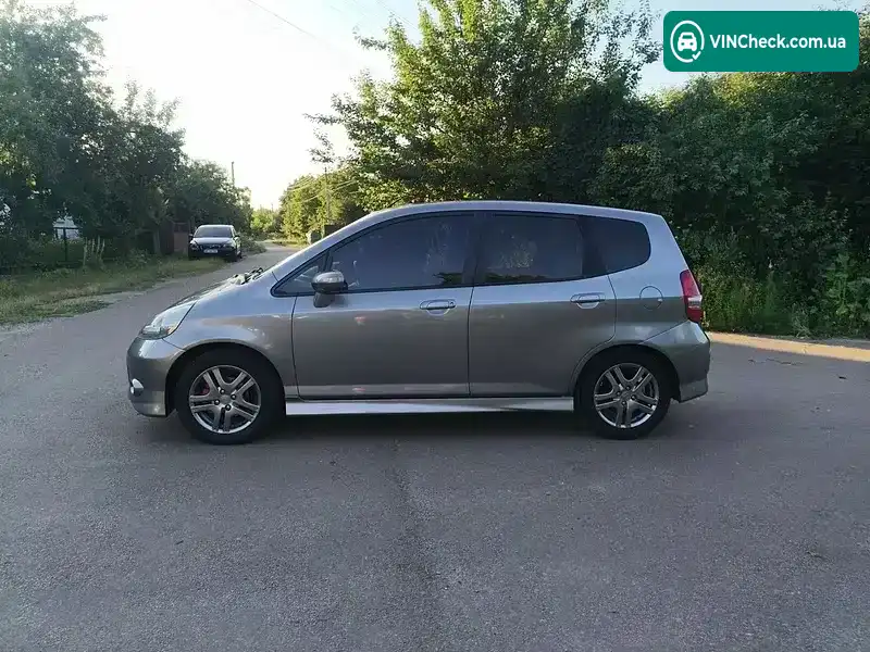 Honda Jazz 2006, фото з оголошення 2 з 20, VIN JHMGD18906S207016