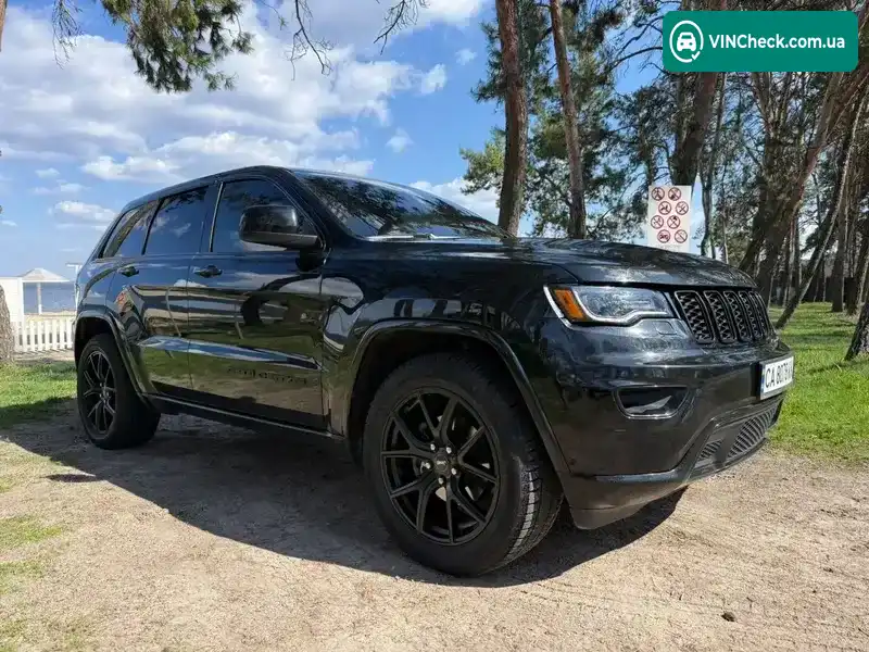 Jeep Grand Cherokee 2017, фото з оголошення 1 з 21, VIN 1C4RJEAG9JC208715
