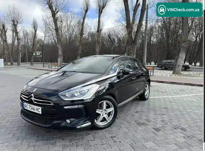 Citroen DS5 2013, фото з оголошення 1 з 10, VIN VF7KFRHC8DS513006