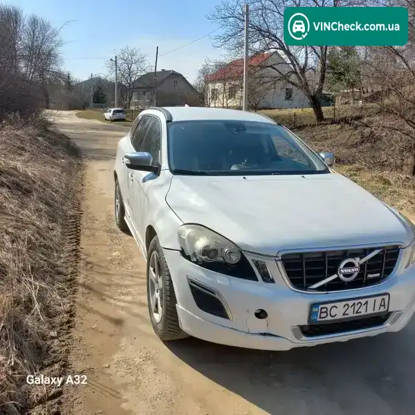 Volvo XC60 2010, фото з оголошення 2 з 4, VIN YV1DZ7046A2114414