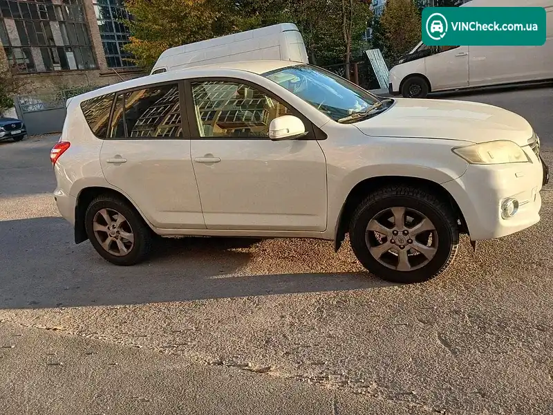 Toyota RAV4 2010, фото з оголошення 2 з 9, VIN JTMBE31V40D023926