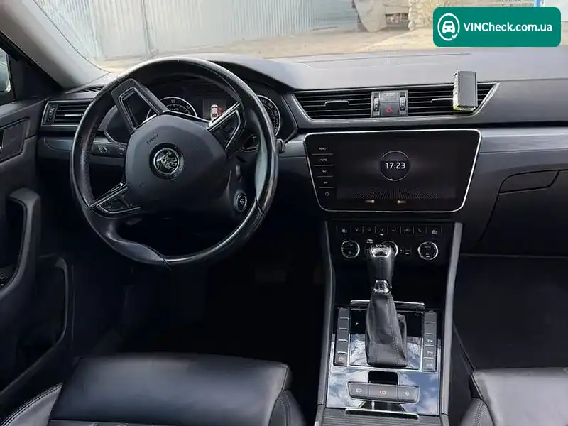 Skoda Superb 2018, фото з оголошення 2 з 7, VIN TMBAH9NP0K7029189
