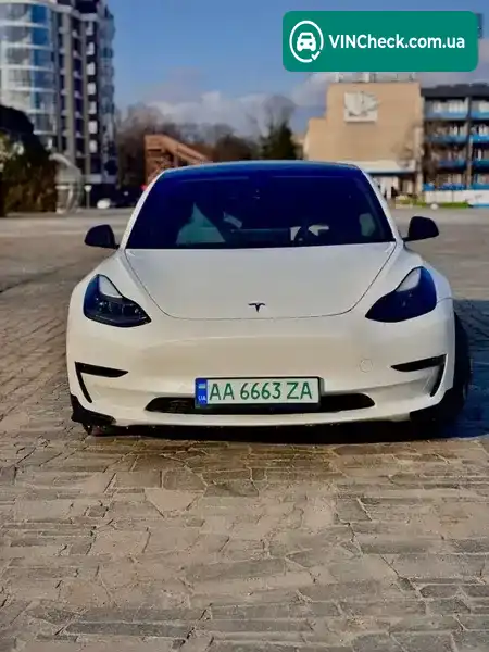 Tesla Model 3 2021, фото з оголошення 1 з 21, VIN 5YJ3E1EAXMF096684