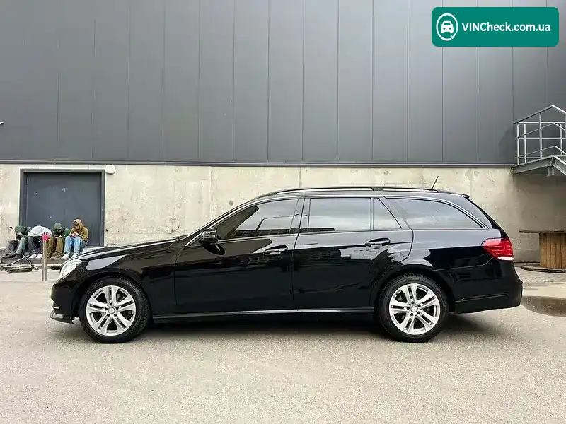 Mercedes-Benz E-Class 2011, фото з оголошення 2 з 15, VIN WDD2122051A482391