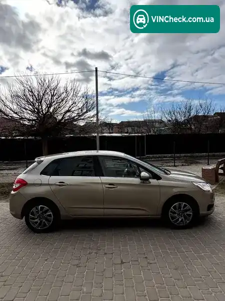 Citroen C4 2012, фото з оголошення 2 з 21, VIN VF7NCNFUCCY503222