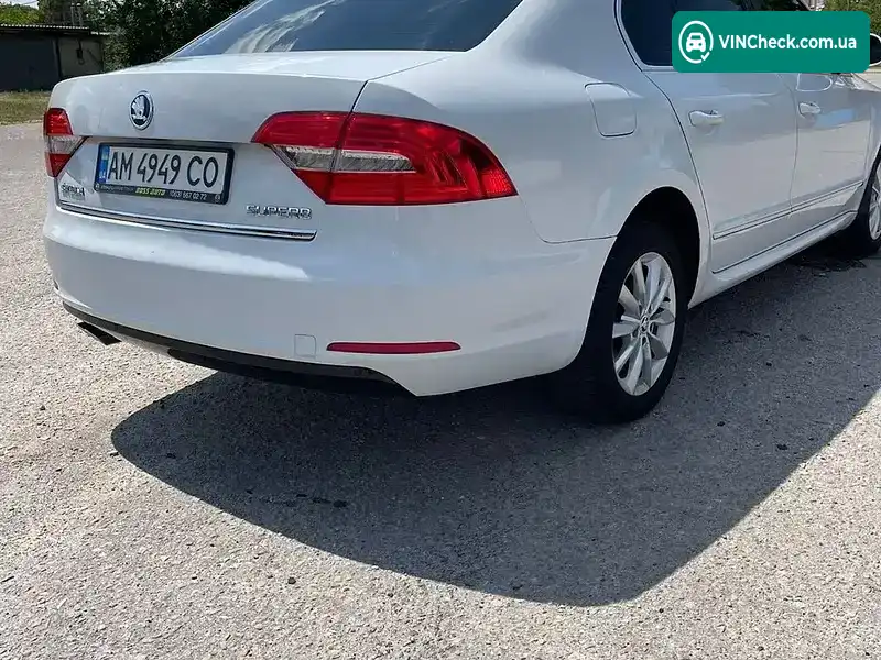 Skoda Superb 2013, фото з оголошення 2 з 20, VIN TMB3FC3T9E9033472