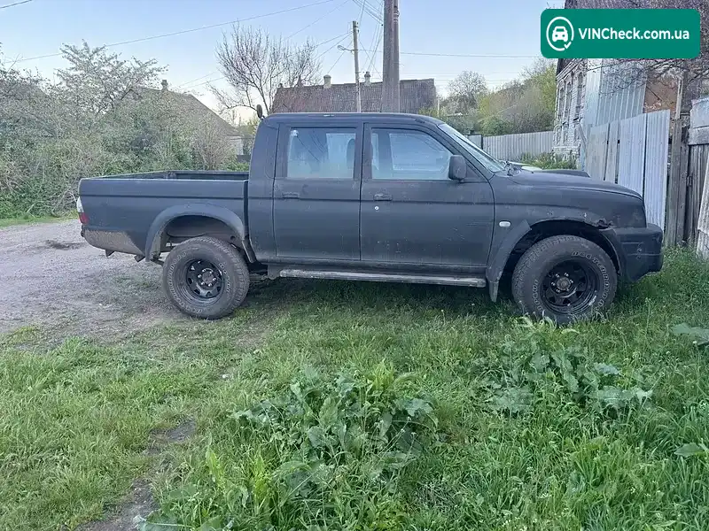 Mitsubishi L 200 2002, фото з оголошення 2 з 11, VIN MMBJNK7406D033470