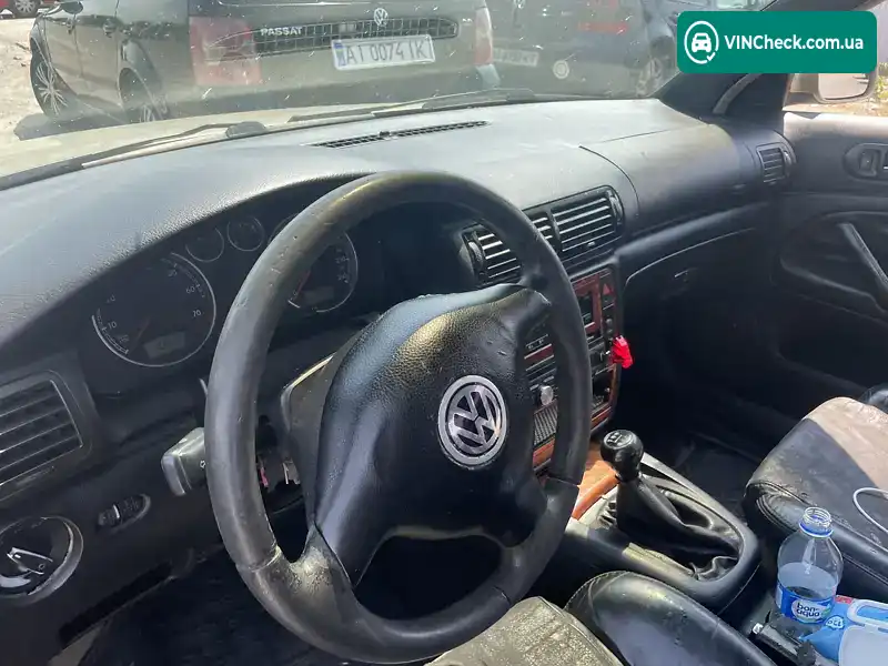 Volkswagen Passat 2001, фото з оголошення 2 з 6, VIN WVWZZZ3BZ1E240564