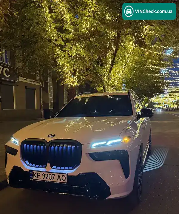 BMW X7 2023, фото з оголошення 1 з 21, VIN 5UX23EM03R9U48988
