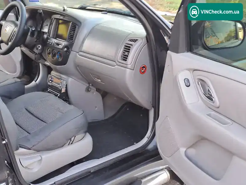 Mazda Tribute 2003, фото з оголошення 2 з 16, VIN JMZCU08172KM06716