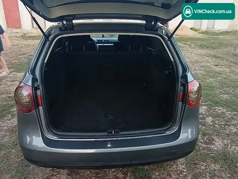 Volkswagen Passat 2008, фото з оголошення 2 з 4, VIN WVWZZZ3CZ8E188330