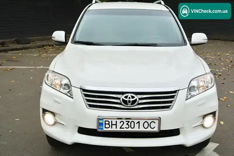 Toyota RAV4 2012, фото з оголошення 2 з 20, VIN JTMBE31V30D076682