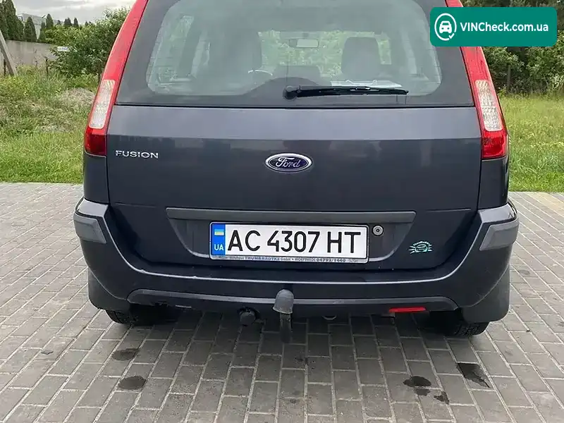Ford Fusion 2005, фото з оголошення 2 з 9, VIN WF0UXXGAJU5D64303