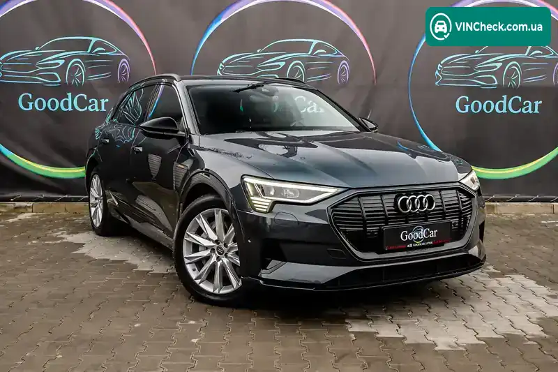 Audi e-tron 2020, фото з оголошення 1 з 21, VIN WAUZZZGE2LB011445