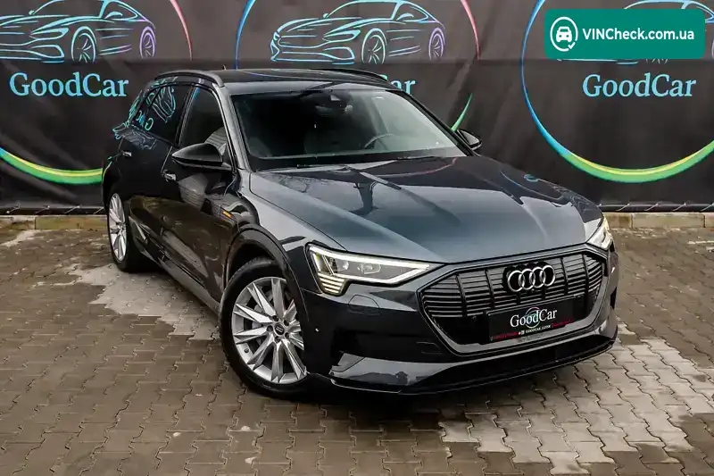 Audi e-tron 2020, фото з оголошення 2 з 21, VIN WAUZZZGE2LB011445
