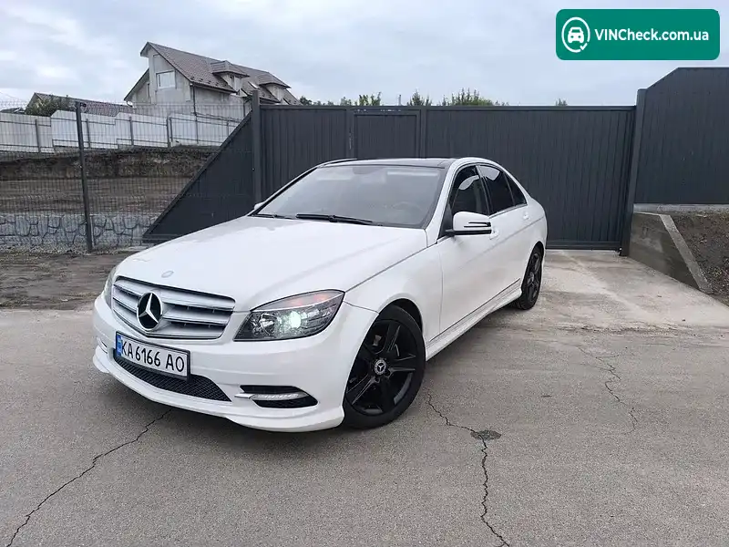 Mercedes-Benz C-Class 2010, фото з оголошення 2 з 20, VIN WDDGF8BB8BR140814