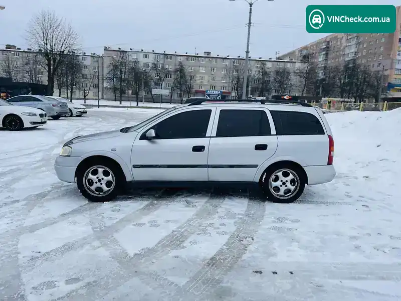 Opel Astra 2000, фото з оголошення 2 з 14, VIN W0L0TGF35Y2167837
