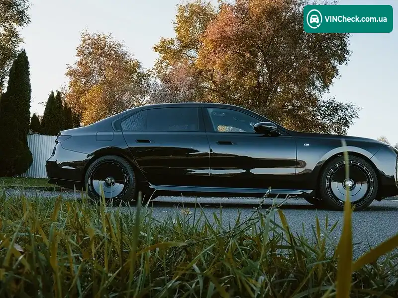 BMW 7 Series 2024, фото з оголошення 1 з 11, VIN WBA21EJ090CT02920