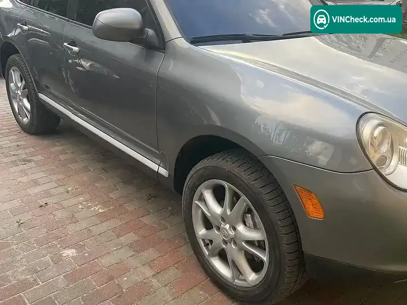 Porsche Cayenne 2004, фото з оголошення 1 з 7, VIN WP1AB29P44LA63048