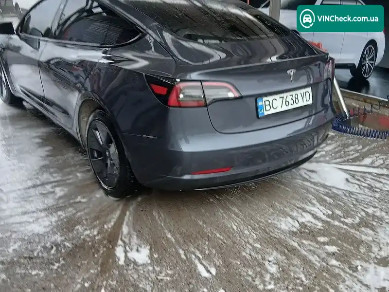 Tesla Model 3 2023, фото з оголошення 2 з 13, VIN 5YJ3E1EA6PF665079