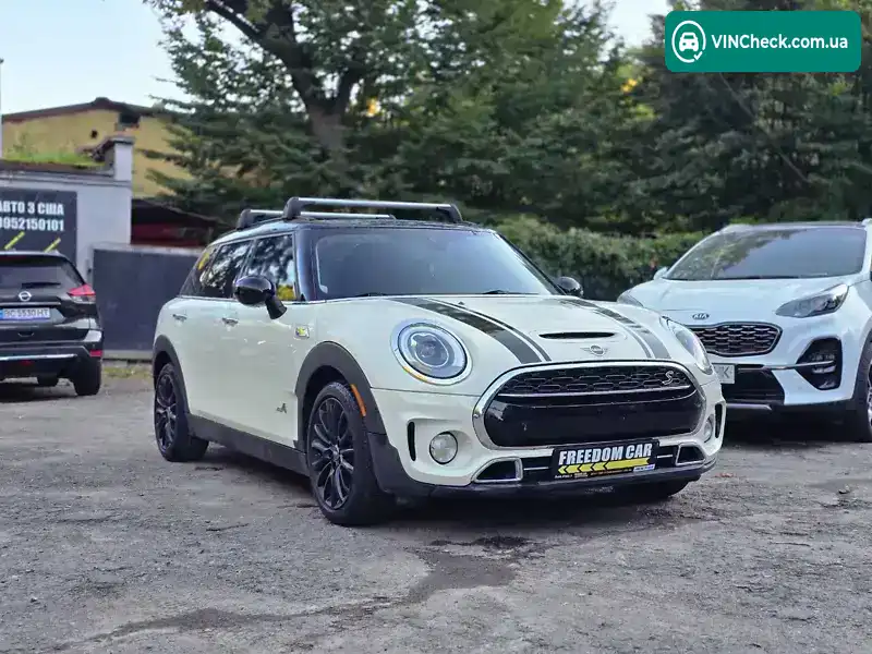 MINI Clubman 2018, фото з оголошення 1 з 20, VIN WMWLU5C50K2G03950