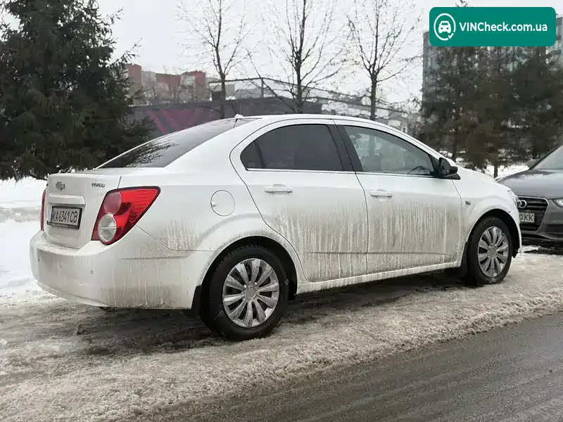 Chevrolet Aveo 2013, фото з оголошення 2 з 8, VIN KL1TA69EJDB110240