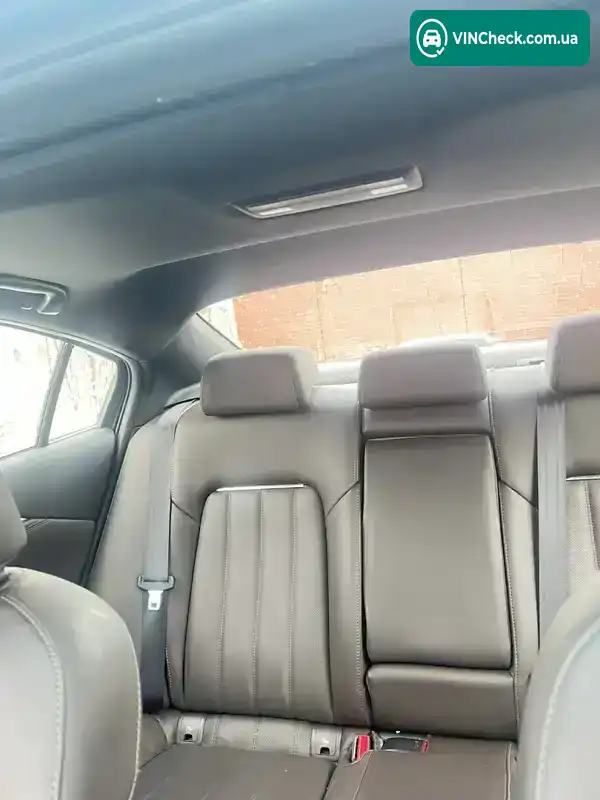Mazda 6 2018, фото з оголошення 2 з 21, VIN JM1GL1XY0J1319000