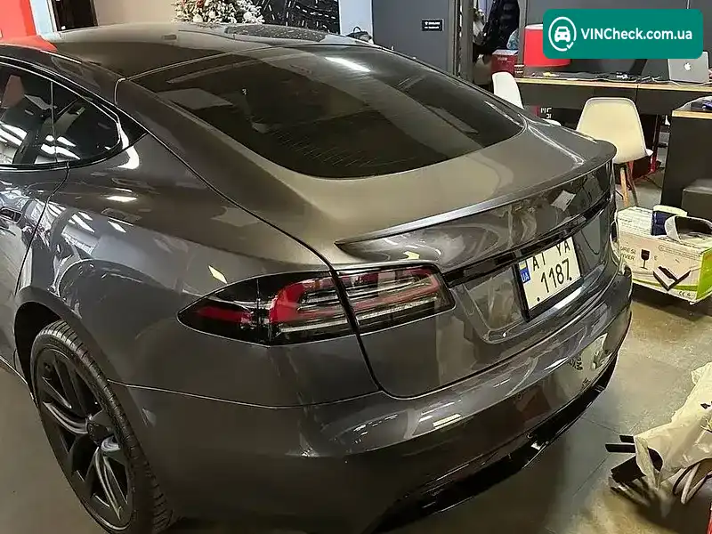 Tesla Model S 2021, фото з оголошення 2 з 10, VIN 5YJSA1E67MF431578