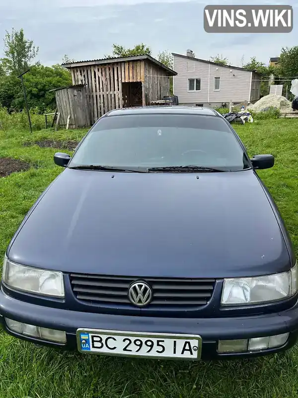 Volkswagen Passat 1994, фото з оголошення 2 з 13, VIN WVWZZZ33ZGE164799