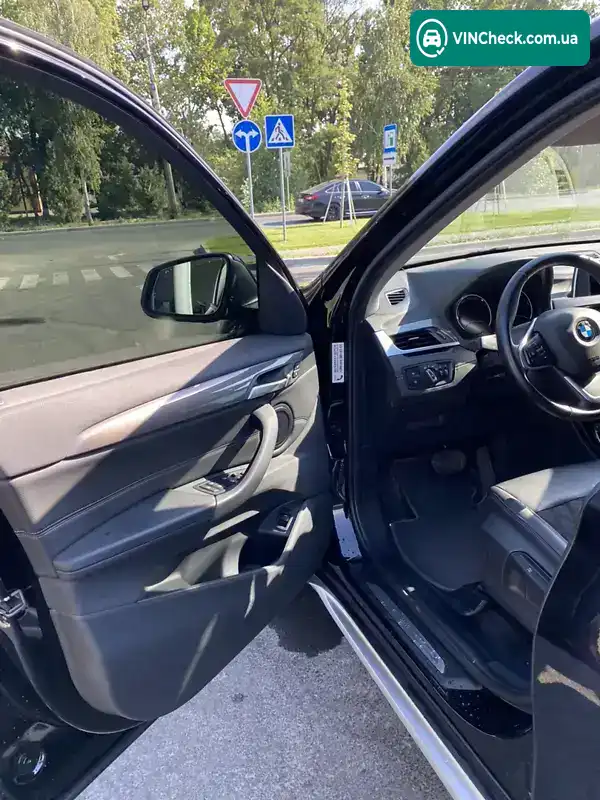 BMW X1 2020, фото з оголошення 2 з 15, VIN WBA51AC0405R71779