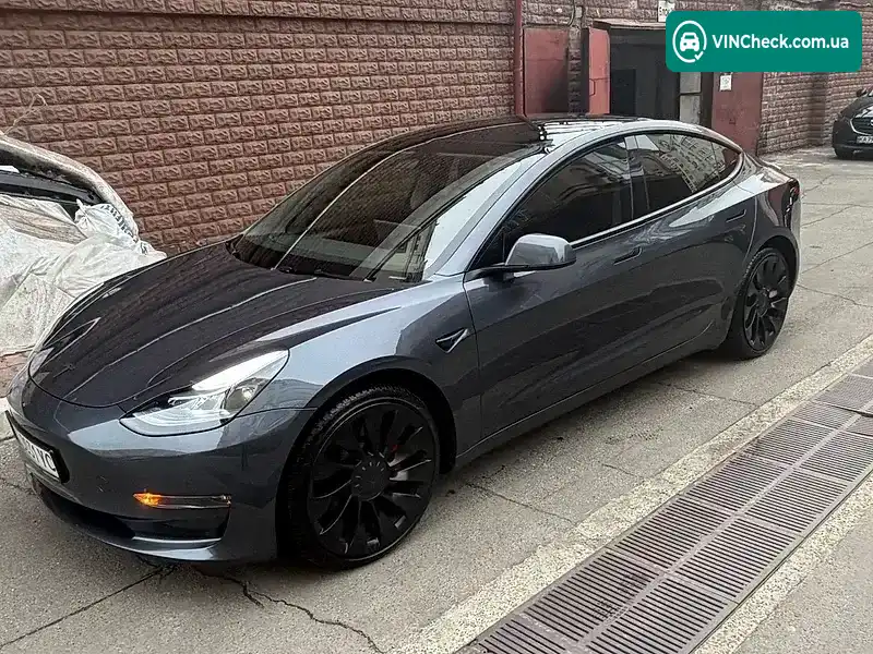 Tesla Model 3 2023, фото з оголошення 2 з 7, VIN 5YJ3E1EC2PF684195
