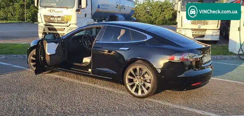 Tesla Model S 2019, фото з оголошення 2 з 5, VIN 5YJSA1E26KF307098
