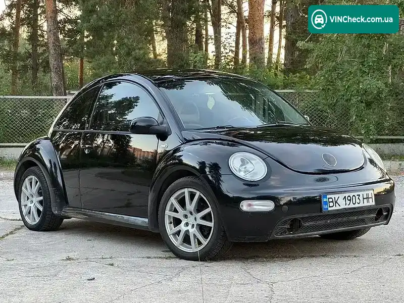 Volkswagen Beetle 2000, фото з оголошення 2 з 20, VIN WVWZZZ9CZ1M600715