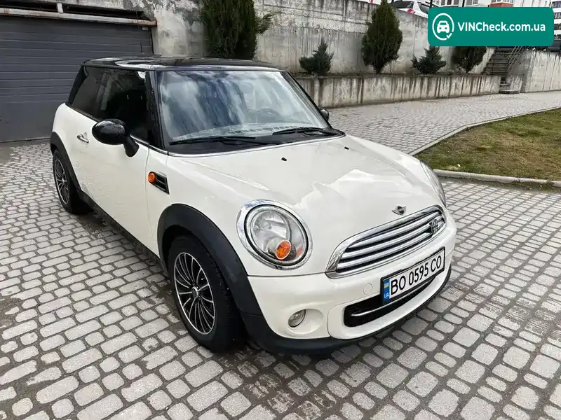 MINI Cooper 2012, фото з оголошення 2 з 20, VIN WMWSW5100CT319756