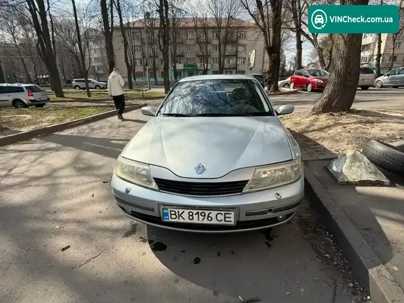 Renault Laguna 2002, фото з оголошення 1 з 10, VIN VF1BG0F0627810123