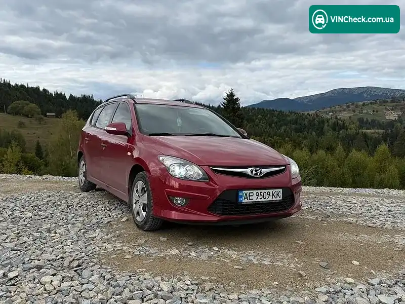 Hyundai i30 2011, фото з оголошення 2 з 20, VIN TMADB81SACJ093325