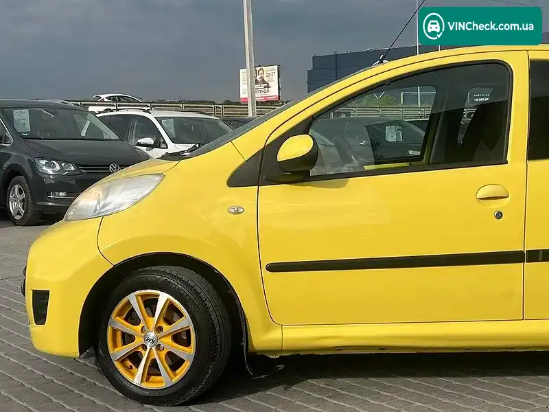Peugeot 107 2010, фото з оголошення 2 з 20, VIN VF3PNCFB088523439