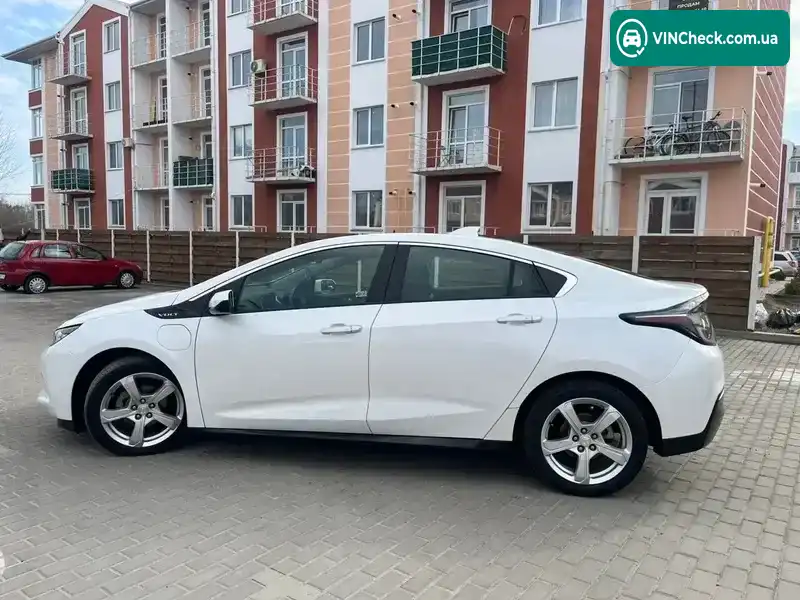 Chevrolet Volt 2018, фото з оголошення 2 з 21, VIN 1G1RA6S53JU138411