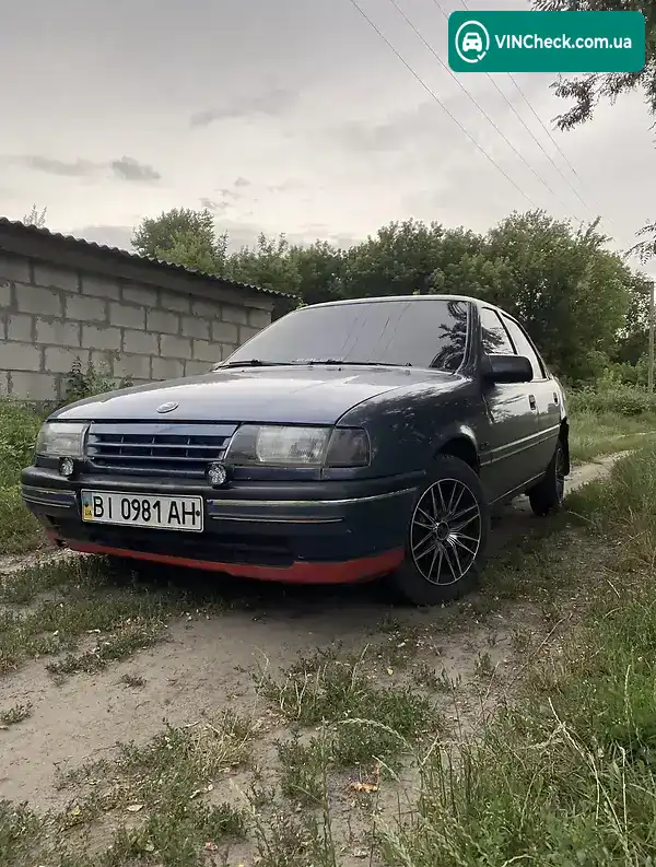 Opel Vectra 1989, фото з оголошення 1 з 11, VIN W0L000087K5002292