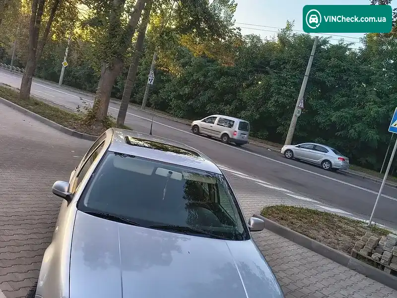 Volkswagen Golf 2001, фото з оголошення 2 з 20, VIN WVWZZZ1JZ2B032638