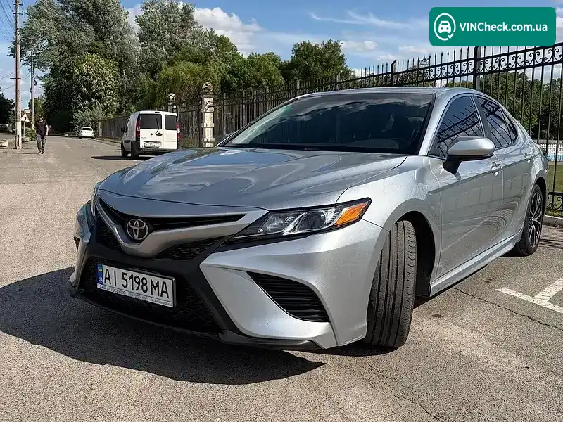 Toyota Camry 2017, фото з оголошення 2 з 20, VIN 4T1B11HK2JU034044