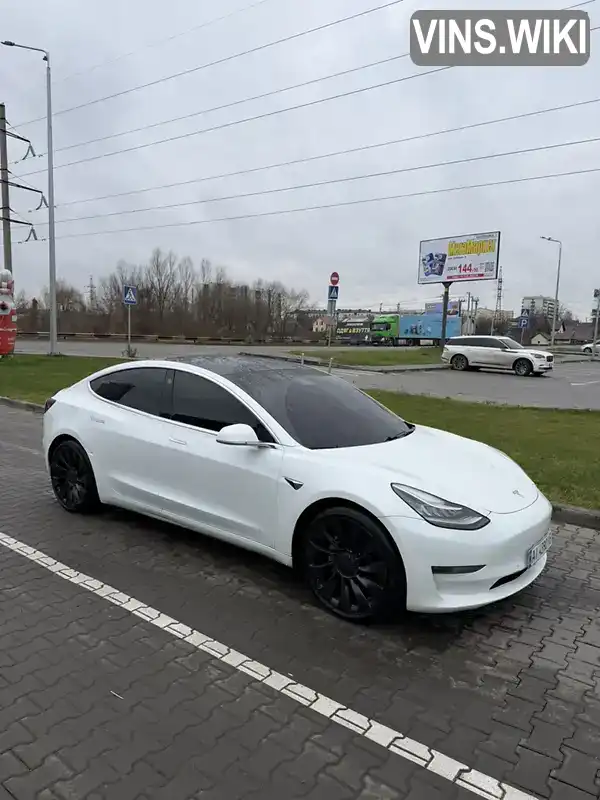 Tesla Model 3 2018, фото з оголошення 2 з 18, VIN 5YJ3E1EBXJF100219