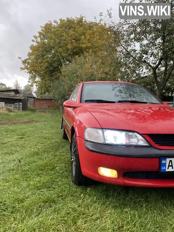 Opel Vectra 1996, фото з оголошення 2 з 18, VIN W0L000036T1121910