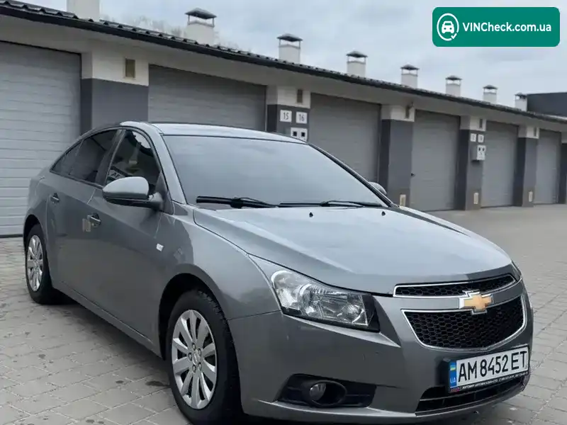 Chevrolet Cruze 2011, фото з оголошення 1 з 10, VIN KL1JF69E9CK640920